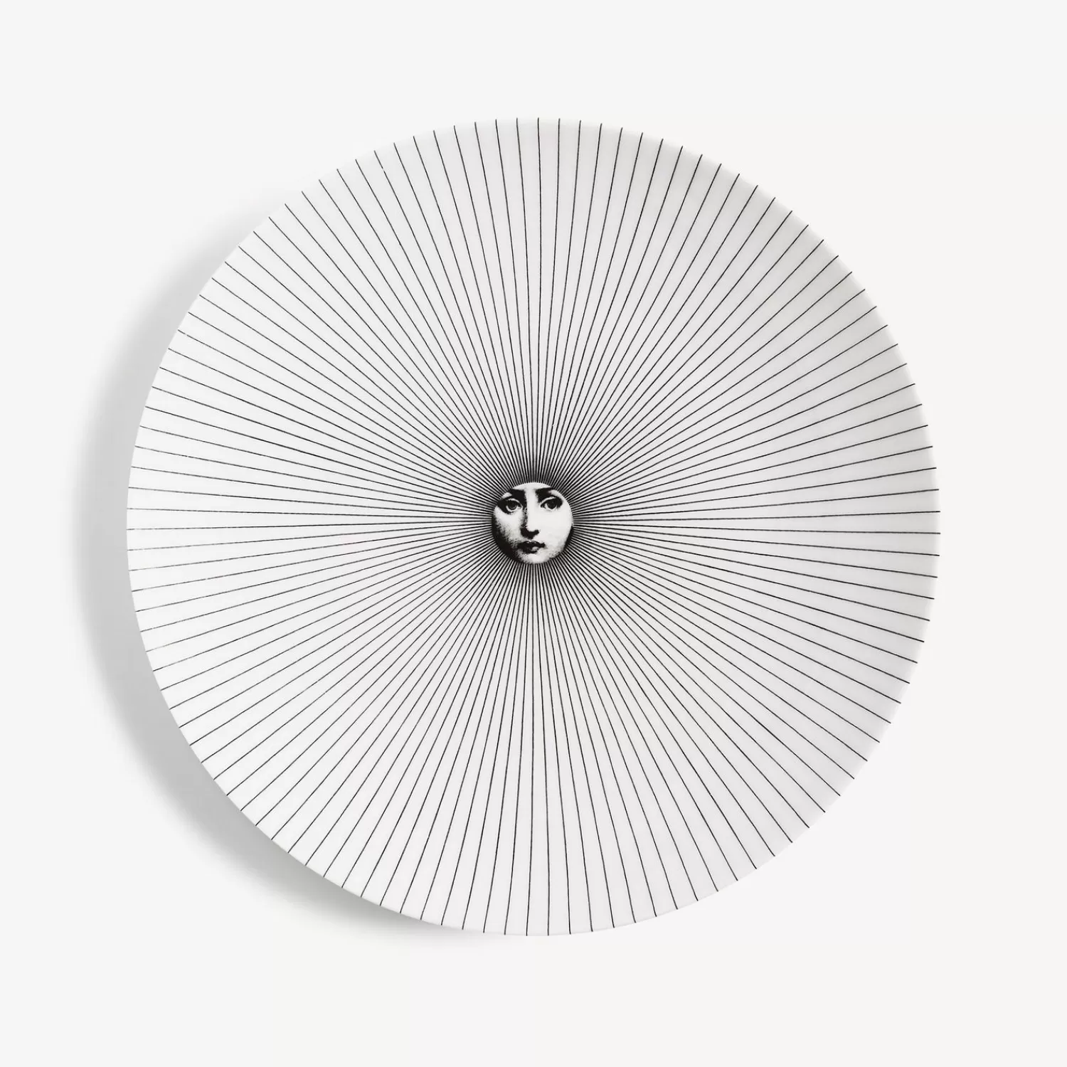 Soli<Fornasetti Wall Plate Tema E Variazioni N.320 White/Black