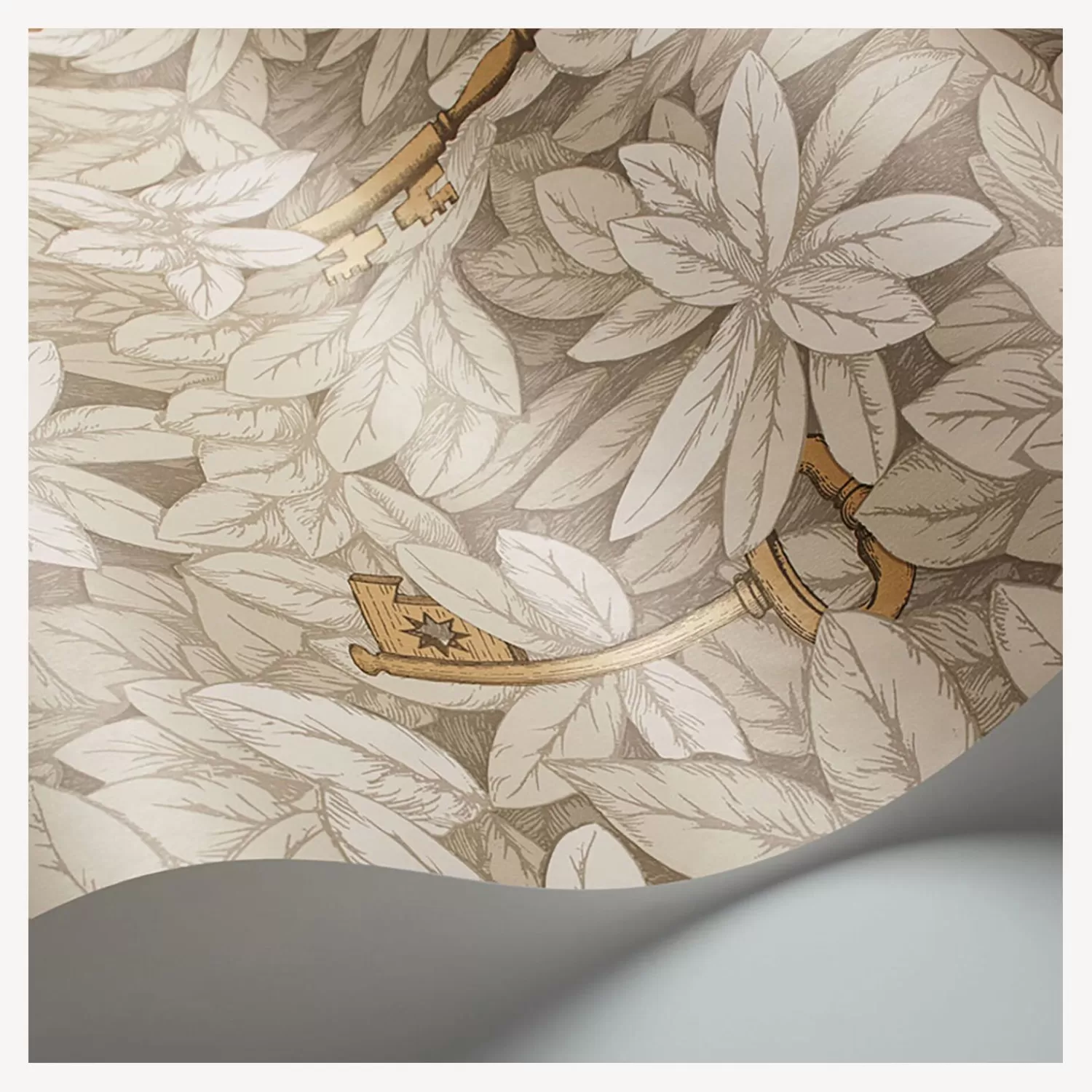 Wallpaper<Fornasetti Wallpaper Chiavi Segrete Stone And Gold
